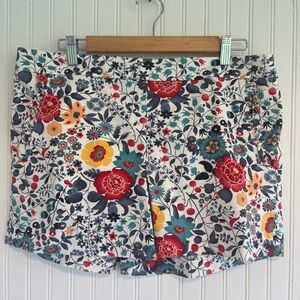 LOFT Floral Ruffle Pocket Shorts 10